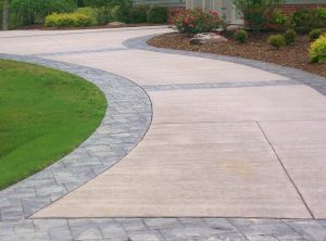 How_to_Seal_Concrete_Driveway_with_Quikrete